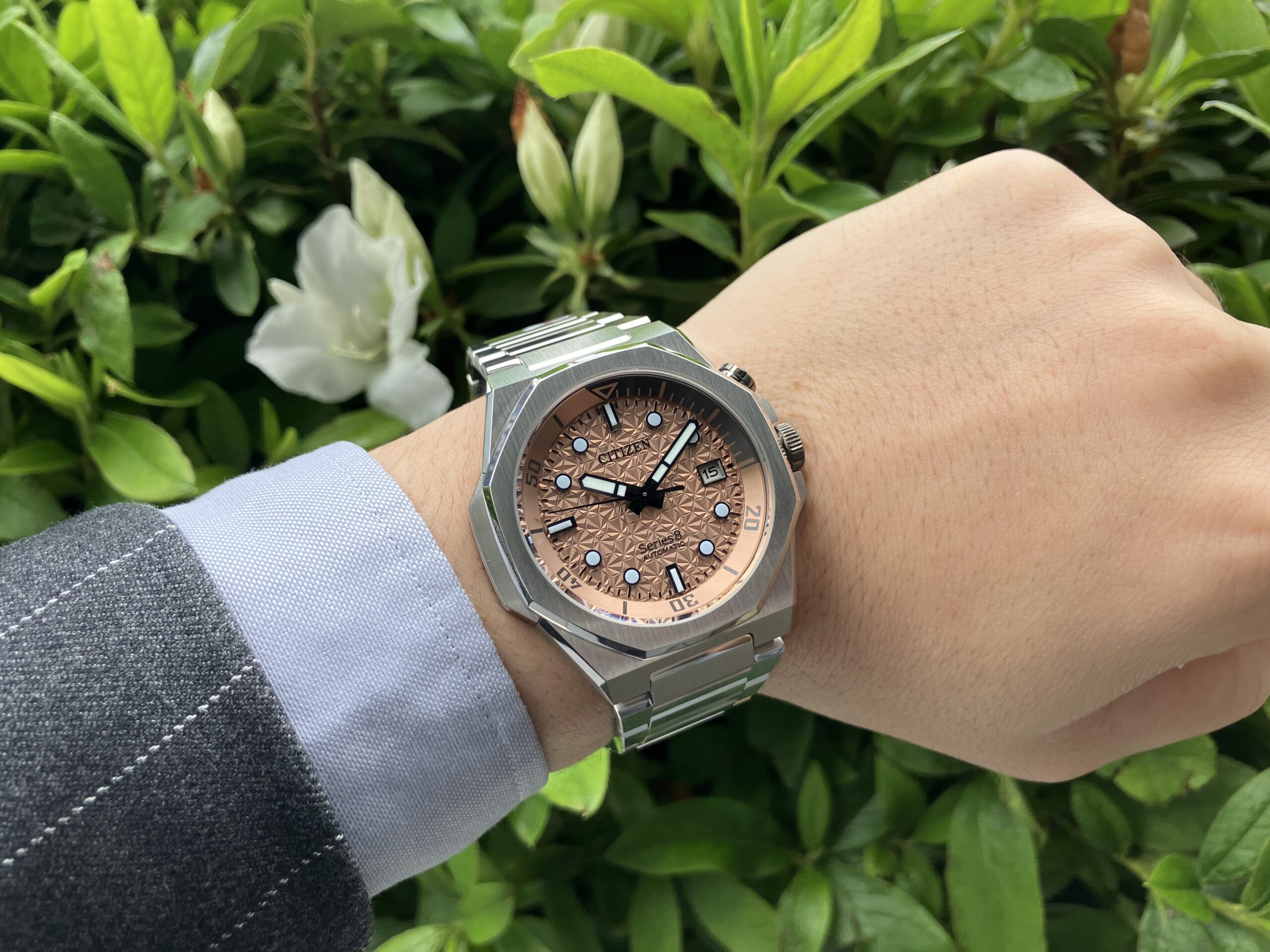 お宝！！横浜ベイスターズコラボ！！ シチズン　CITIZEN 本革　ゴールド金具 シチズン 腕時計 名探偵コナンコラボ 安室透モデル INDEPENDENT