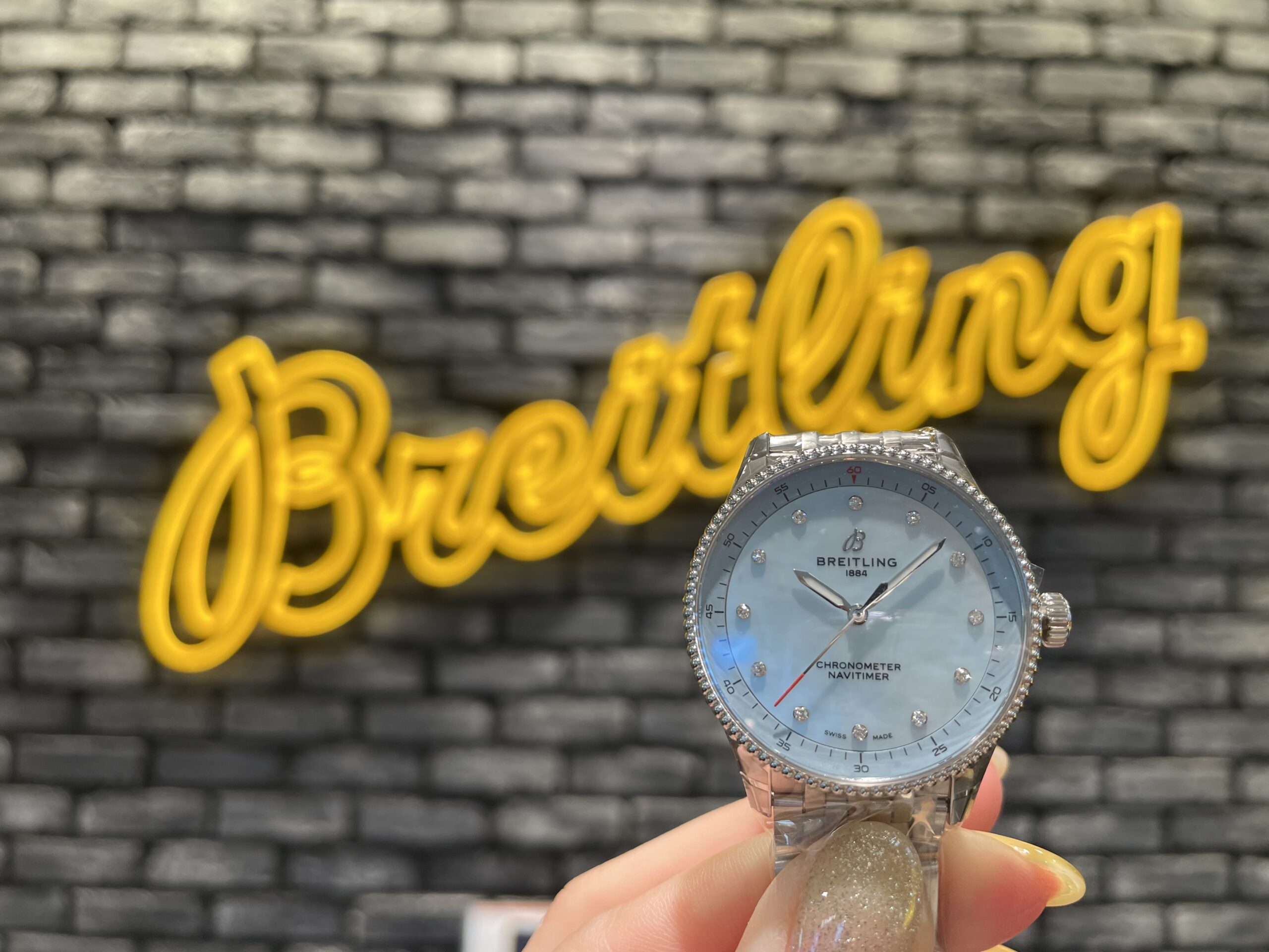 【BREITLING】爽やかブルーはこちら！【ブライトリング】A77320171C1A1