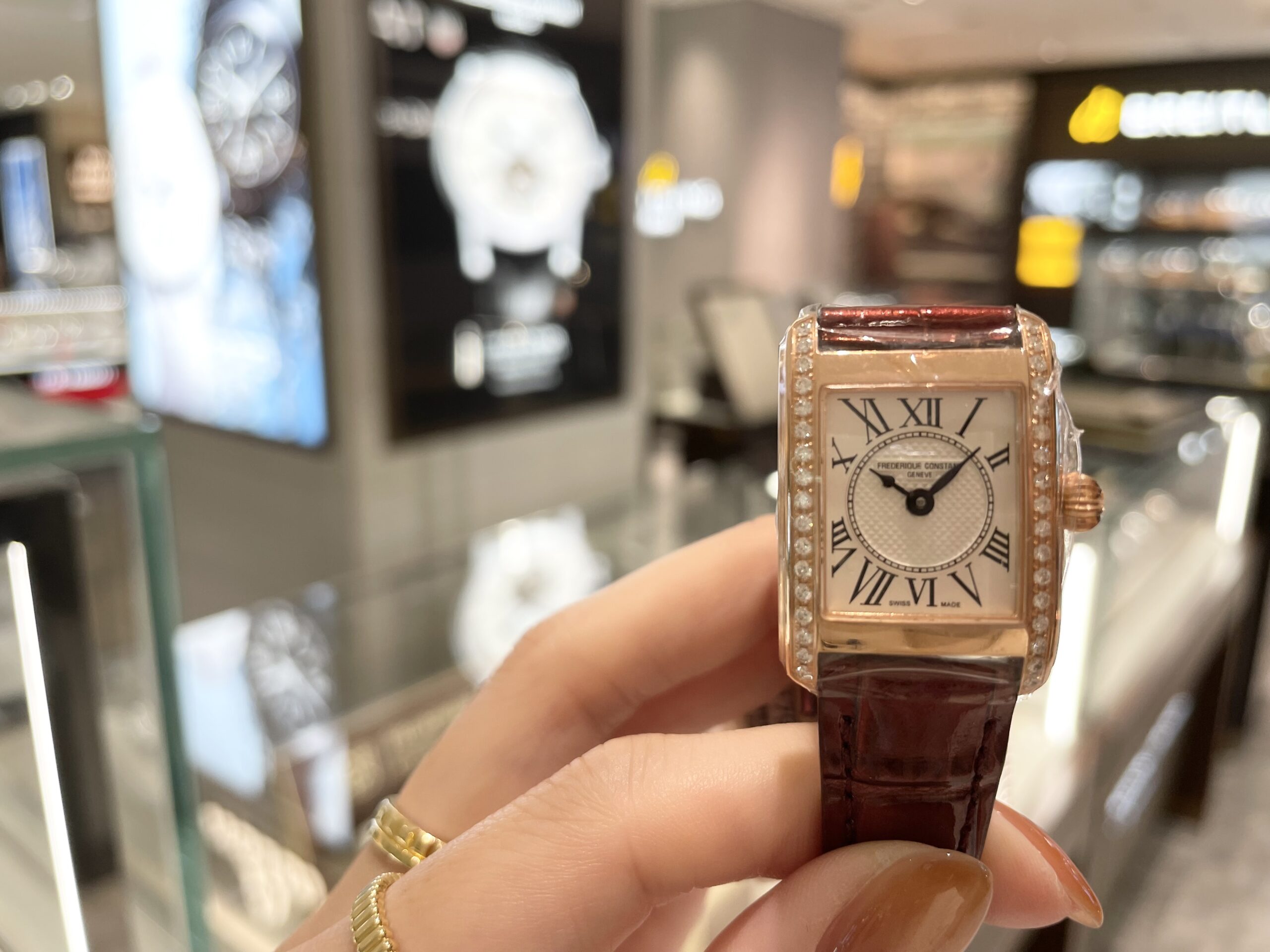 【FREDERIQUE CONSTANT】秋を先取り🍂【フレデリックコンスタント】FC-200MCD14