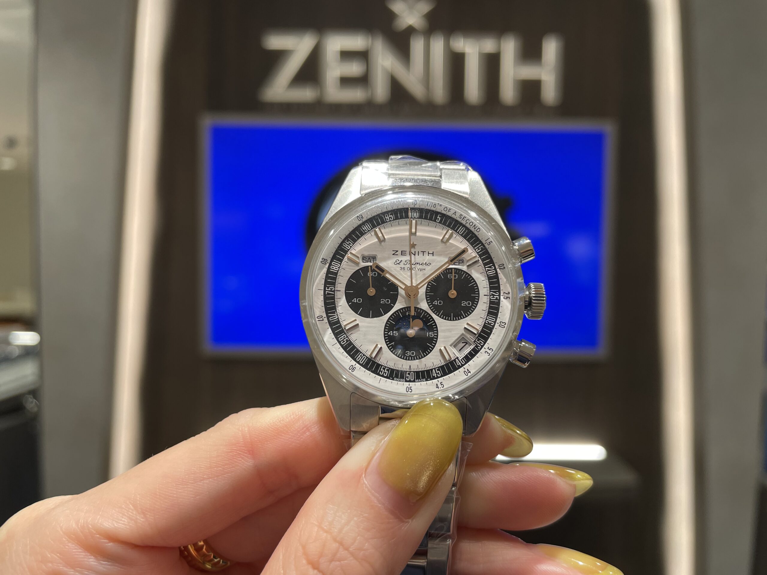 【ZENITH】小さいながらも多機能！【ゼニス】03.3400.3610/38.M3200