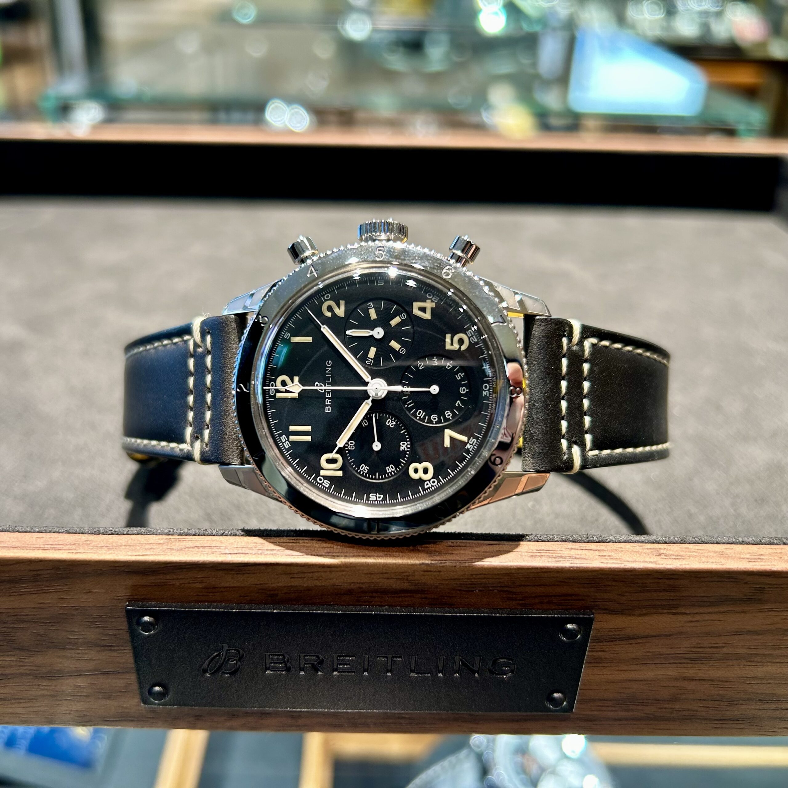 【BREITLING】1953年の伝説が蘇る【ブライトリング】AB0920131B1X1