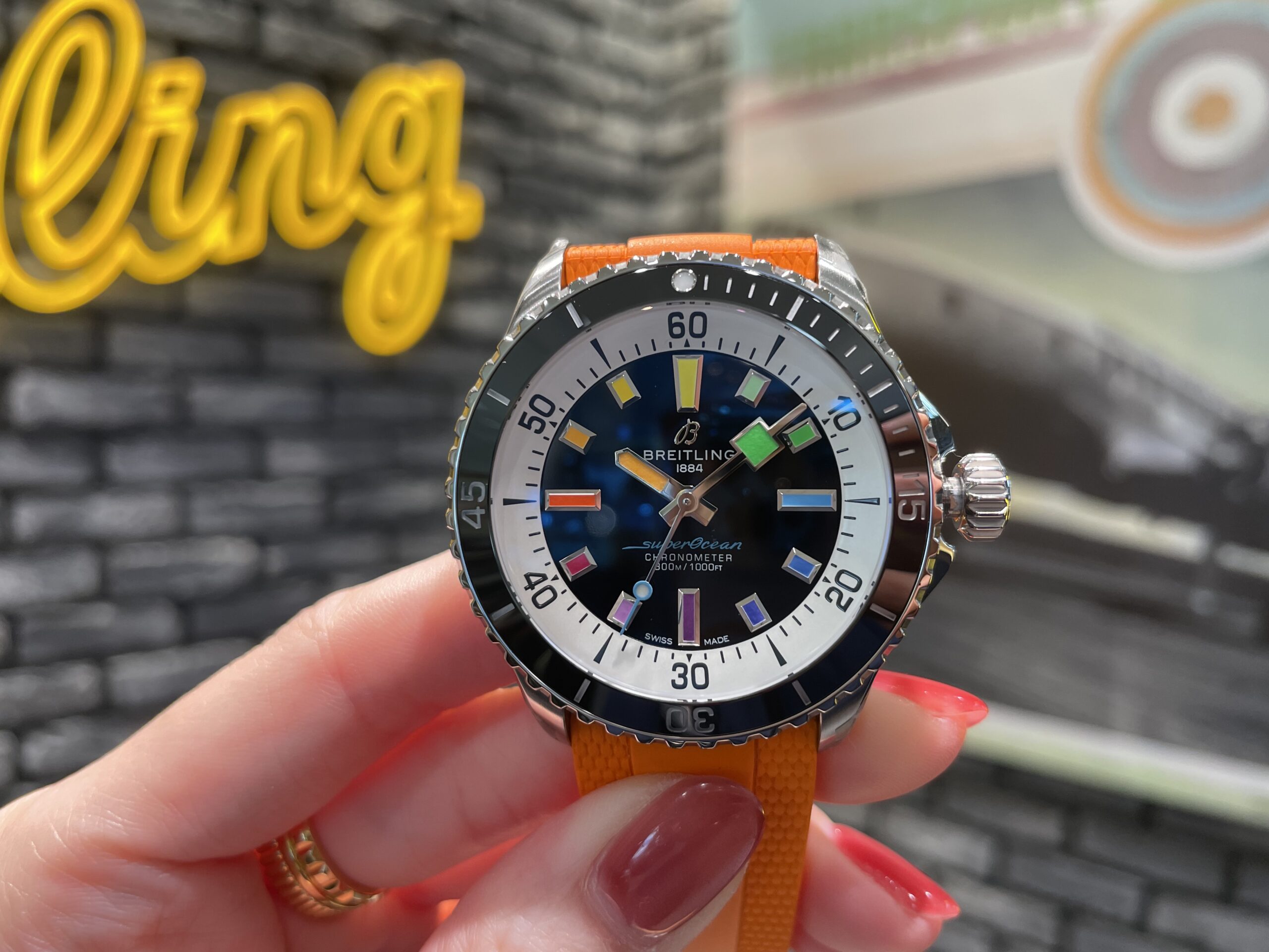 【BREITLING】レインボー🌈レインボー🌈【ブライトリング】A17375211B2S3