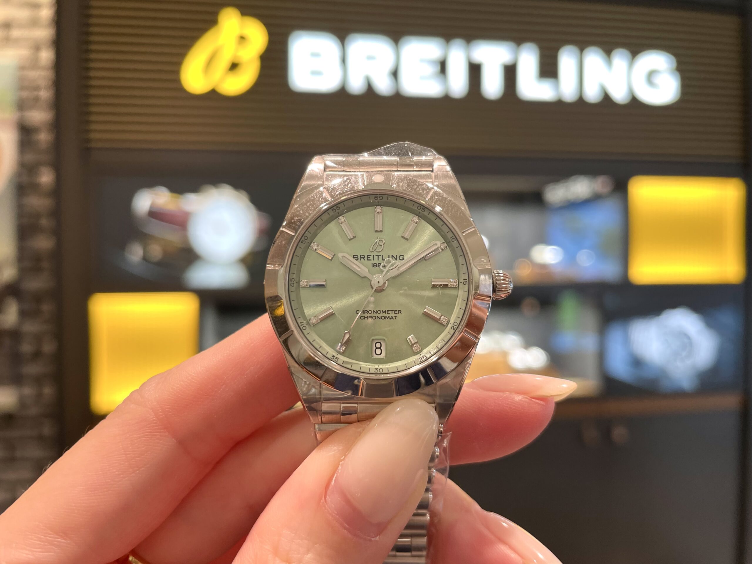 【BREITLING】さわやかグリーン！【ブライトリング】A77310101L