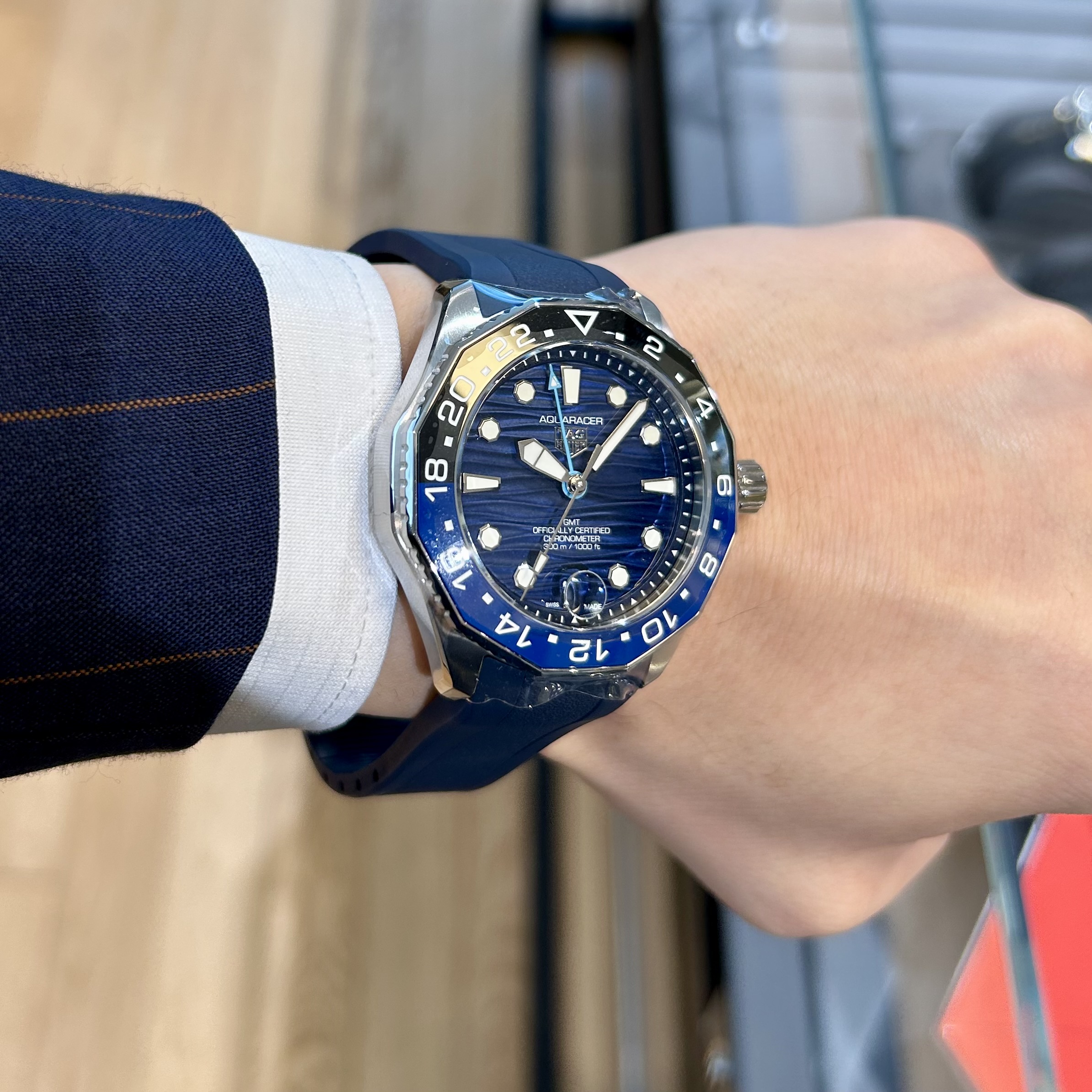 【TAG Heuer】海でも旅行でも、この1本で【タグホイヤー】WBP5114.FT6259
