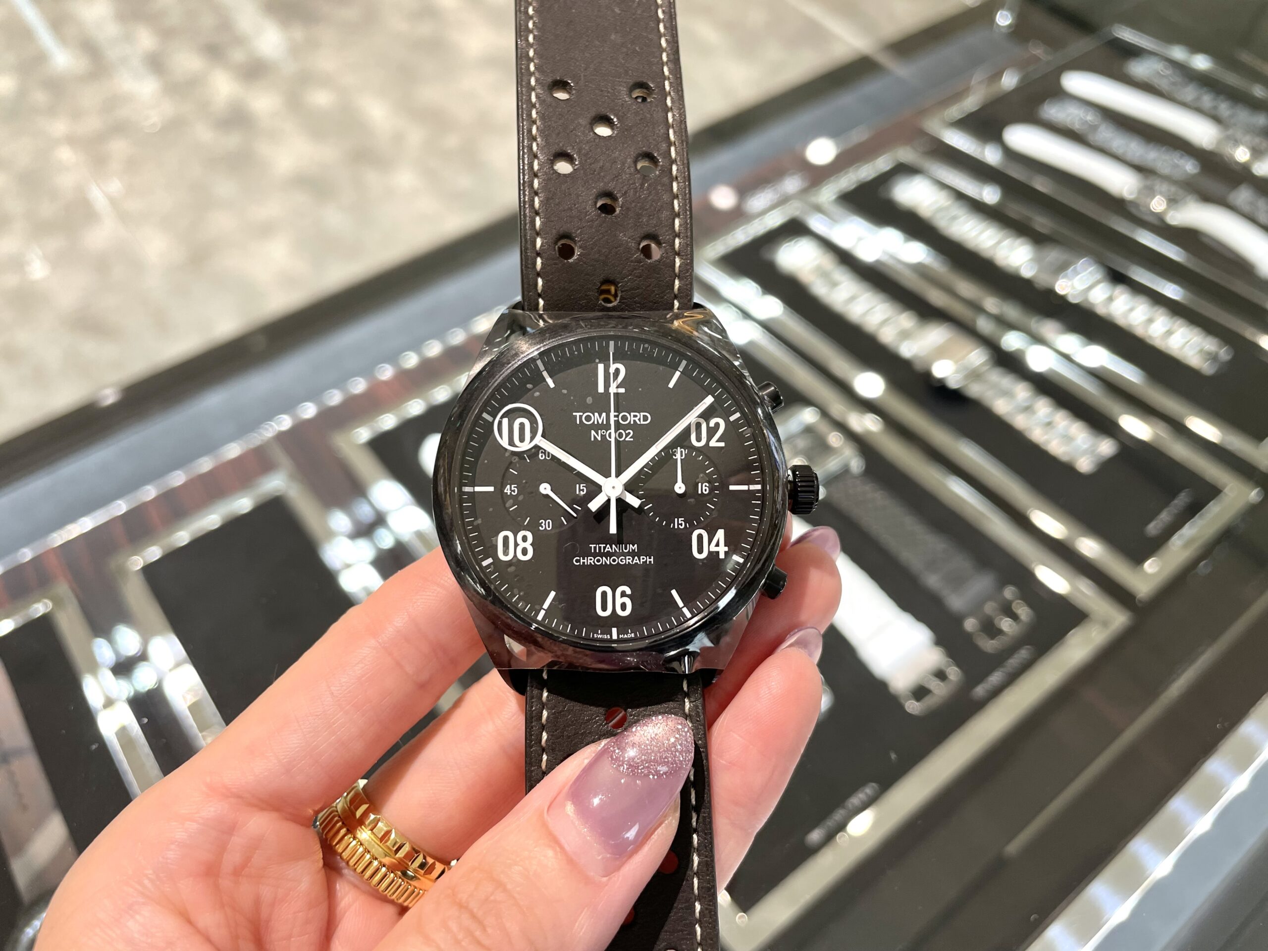 【TOMFORD】チタンのクロノグラフ！【トムフォード】TF0120856682