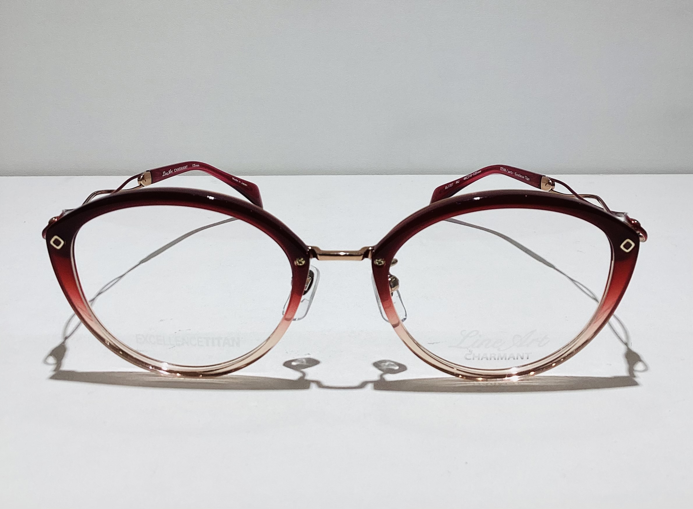 安心堂沼津店公式ブログ 【ラインアート】15周年記念フレームのご紹介