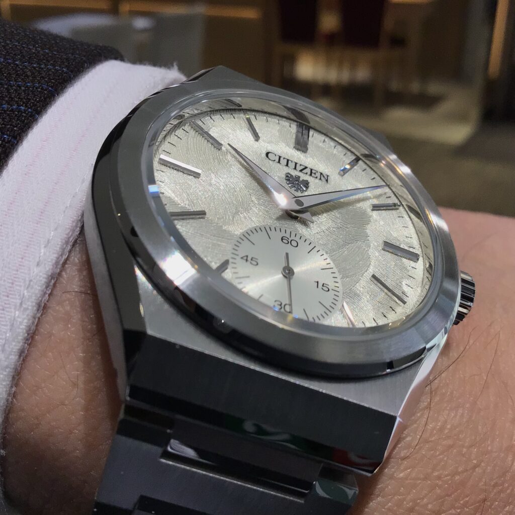 Ref. NC0201-51A
SS・自動巻き(自社製)・サイズ:40㎜
世界限定300本 ¥715,000(税込)