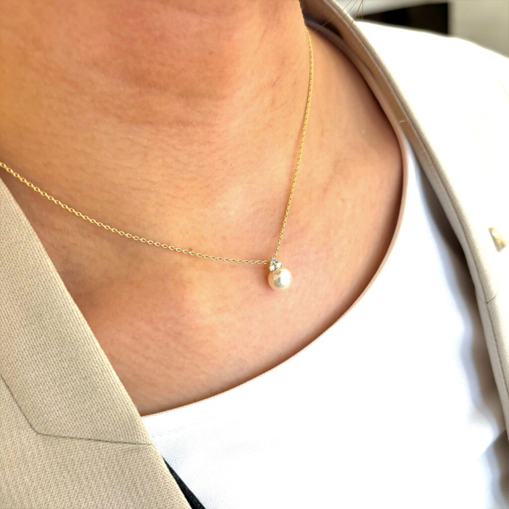 ミキモト　mikimoto
真珠
