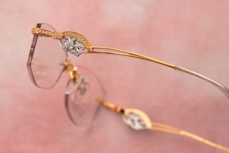 High Quality Jewelry Frame